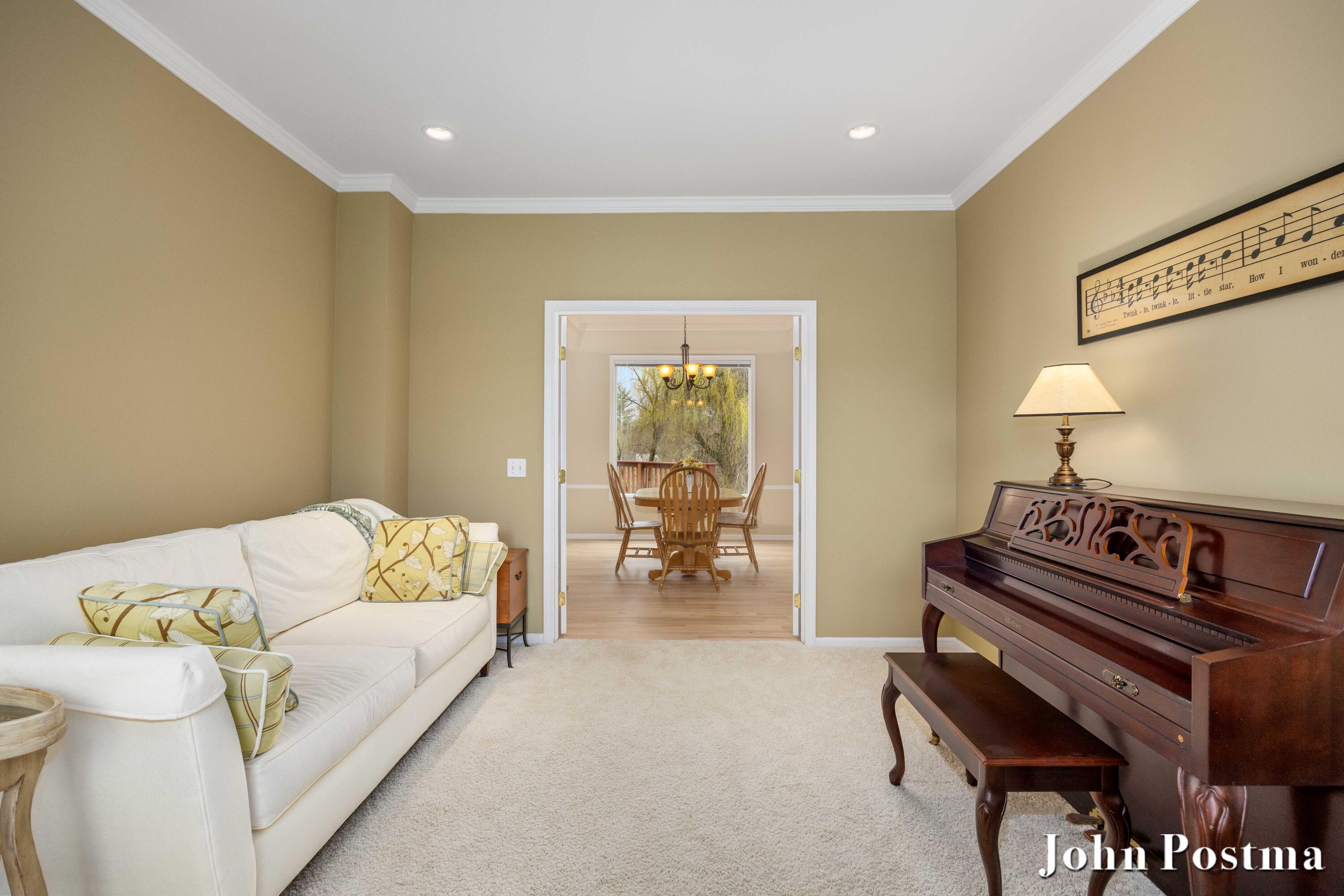 1260 Farnsworth Avenue SE