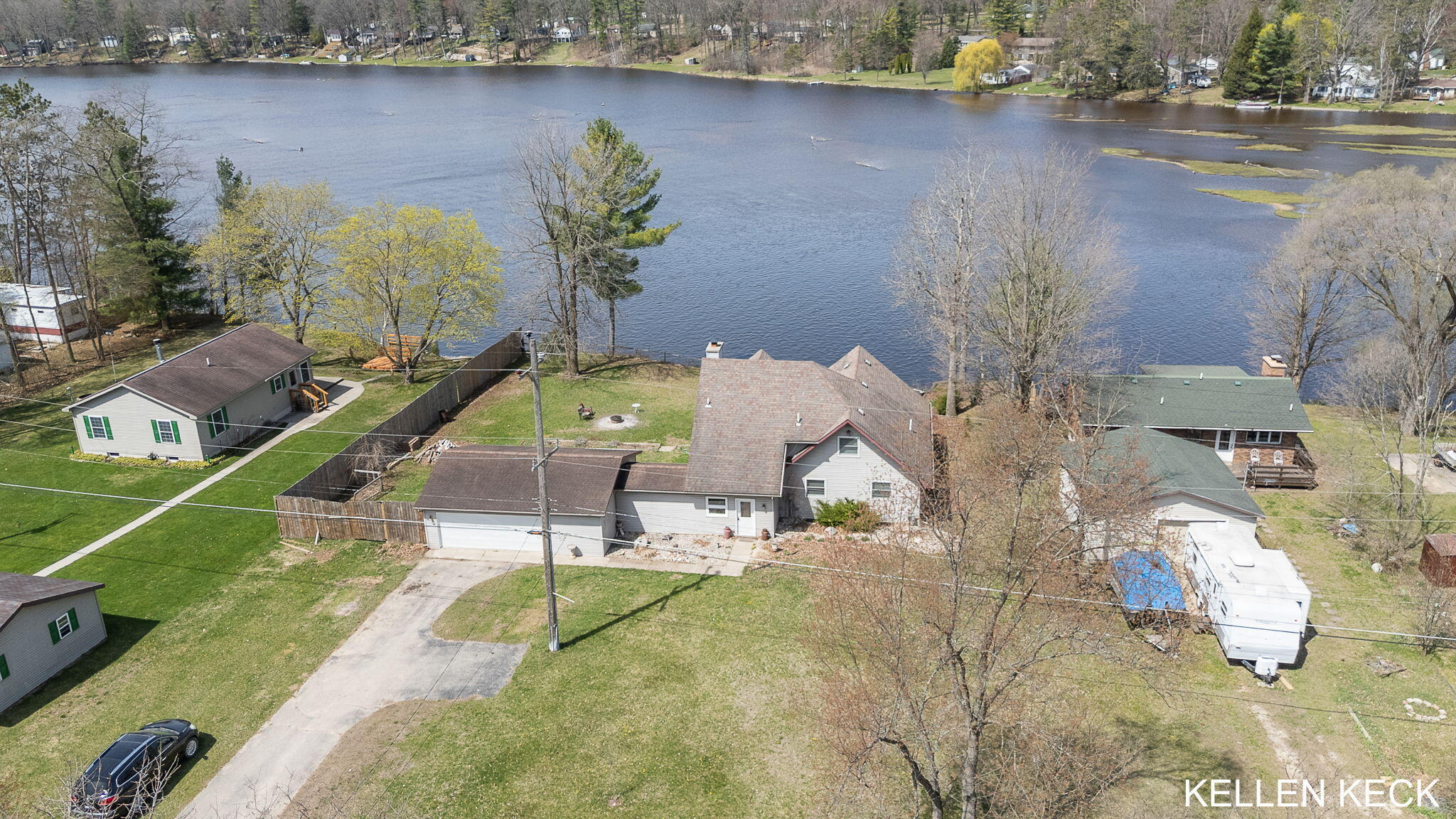 11285 Riverside Drive