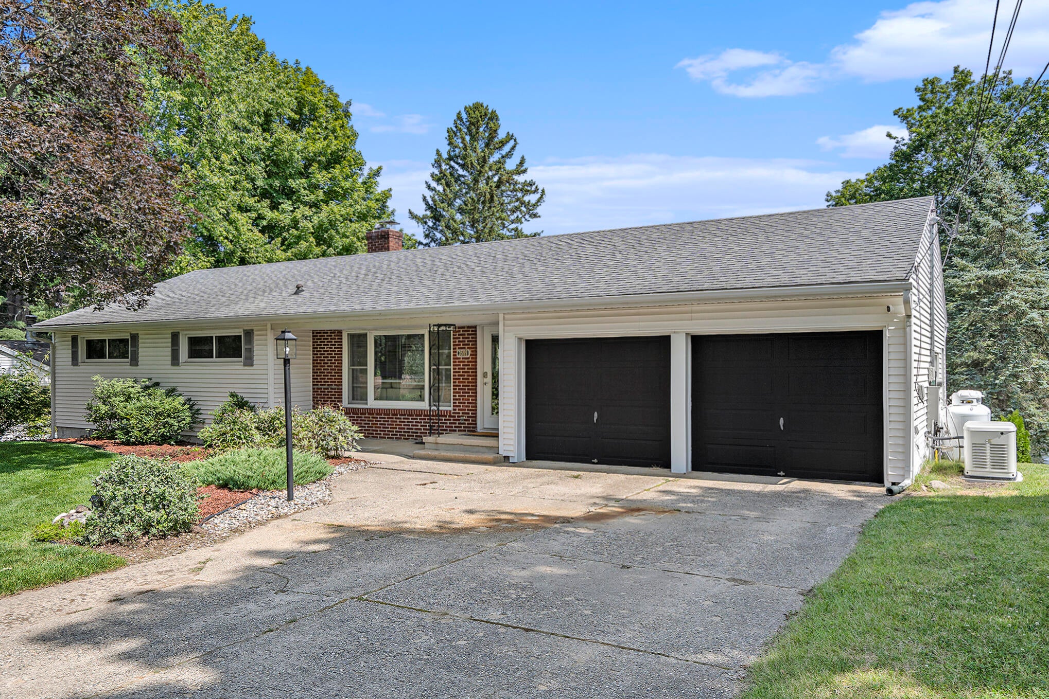 3509 Lake Allegan Drive