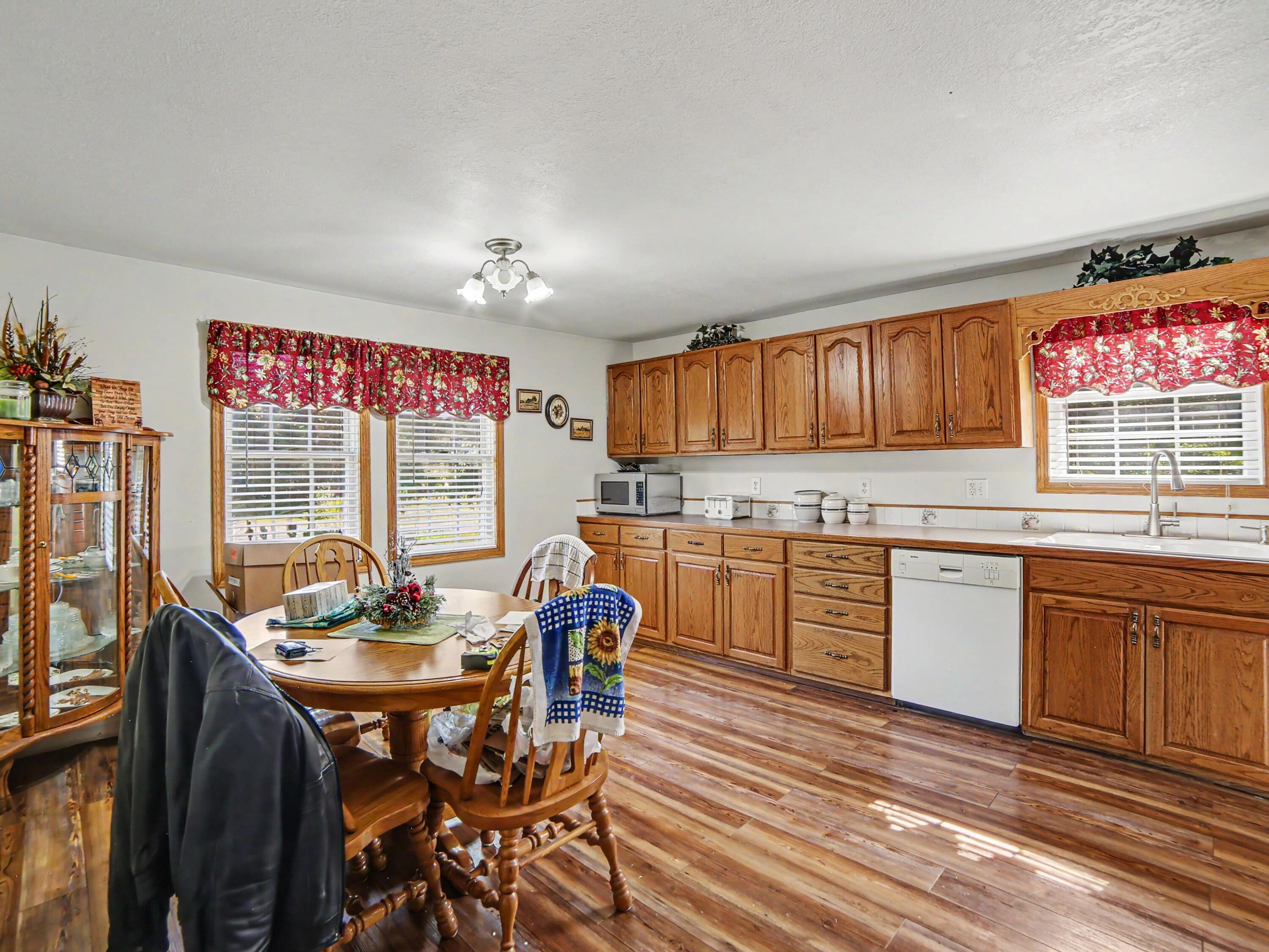 3551 Fenner Road