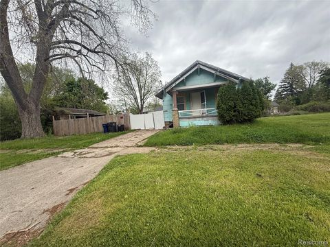 834 Remington Avenue Flint City MI 48507