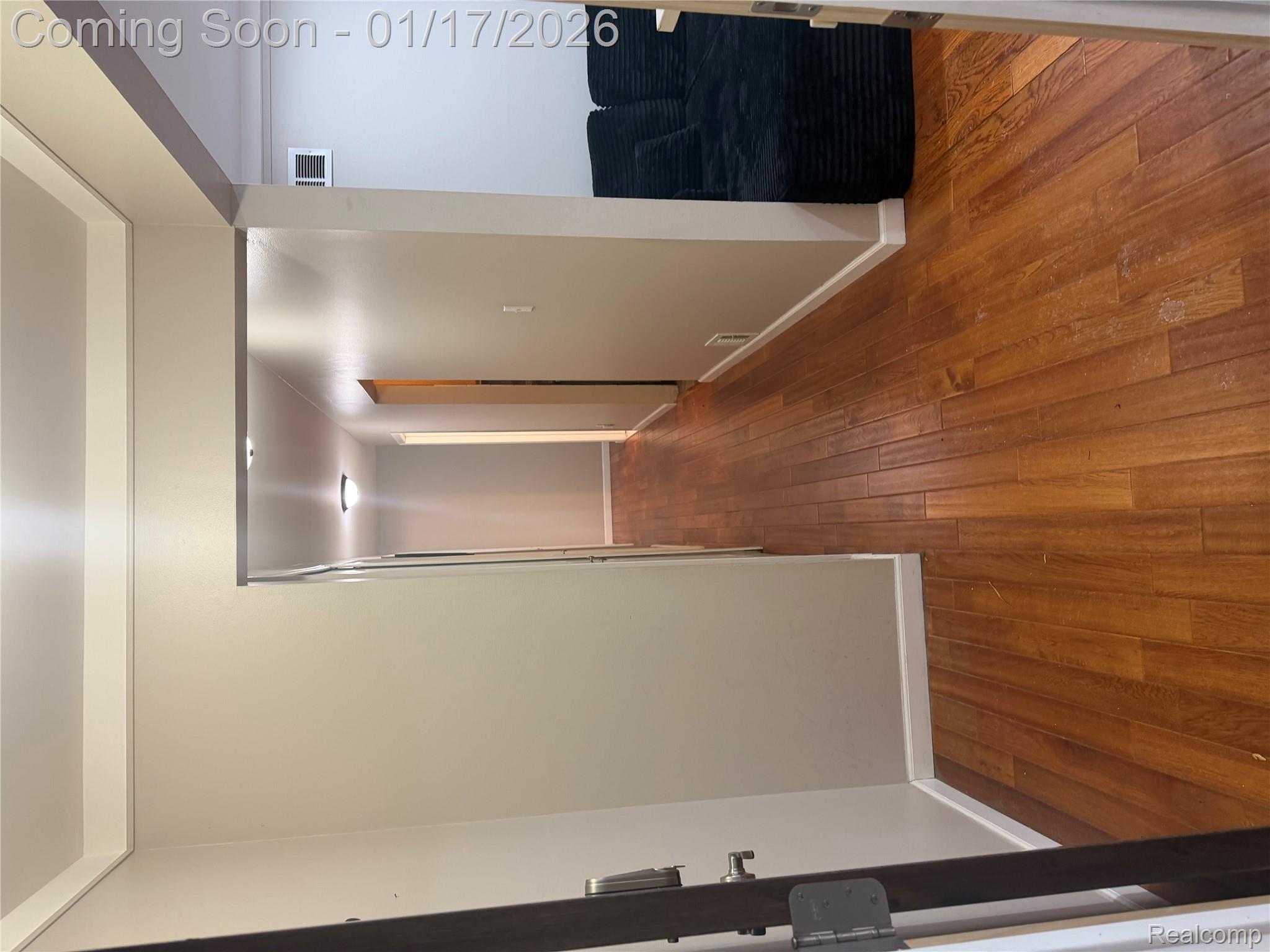 1700 Monticello Street 8