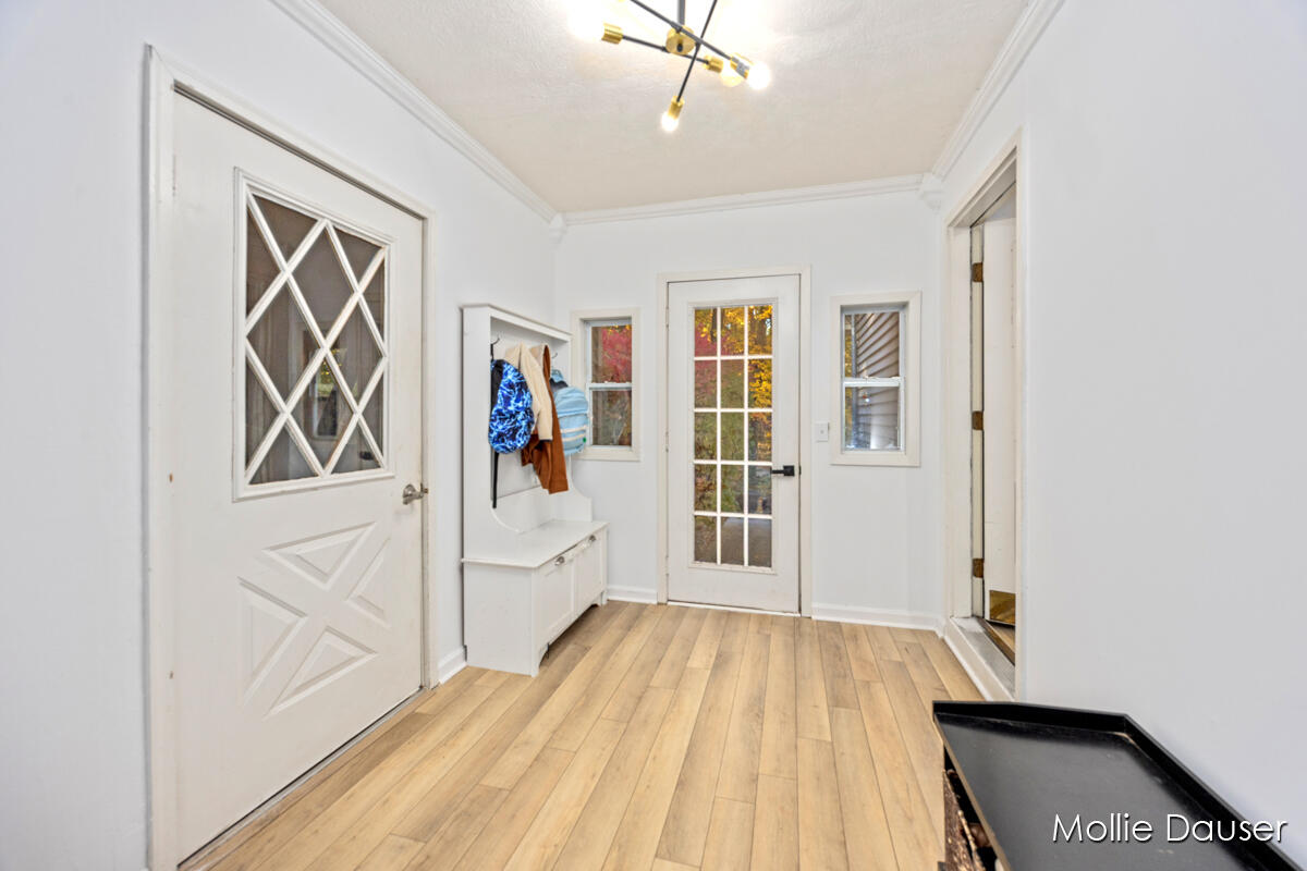 8683 Star Eye Street NE