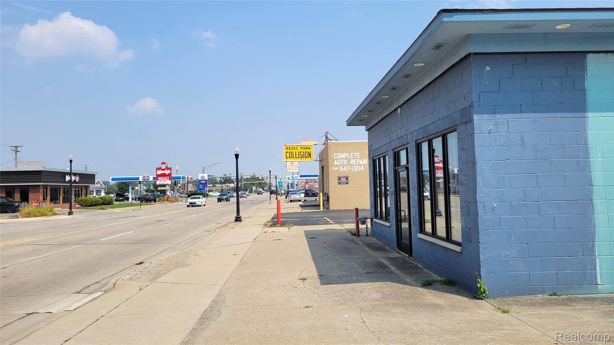 407 W 9 Mile Road