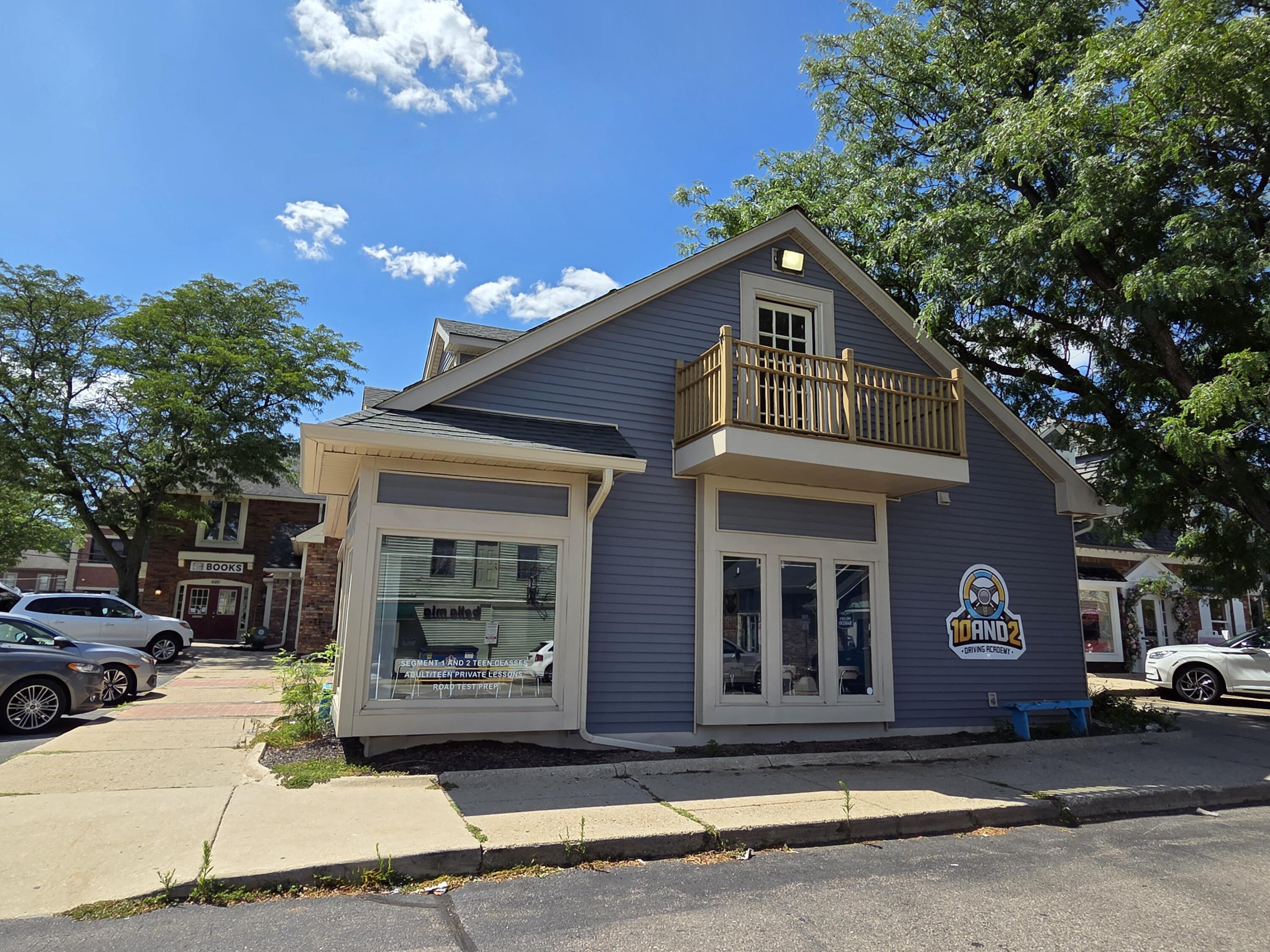470 Forest Avenue 19