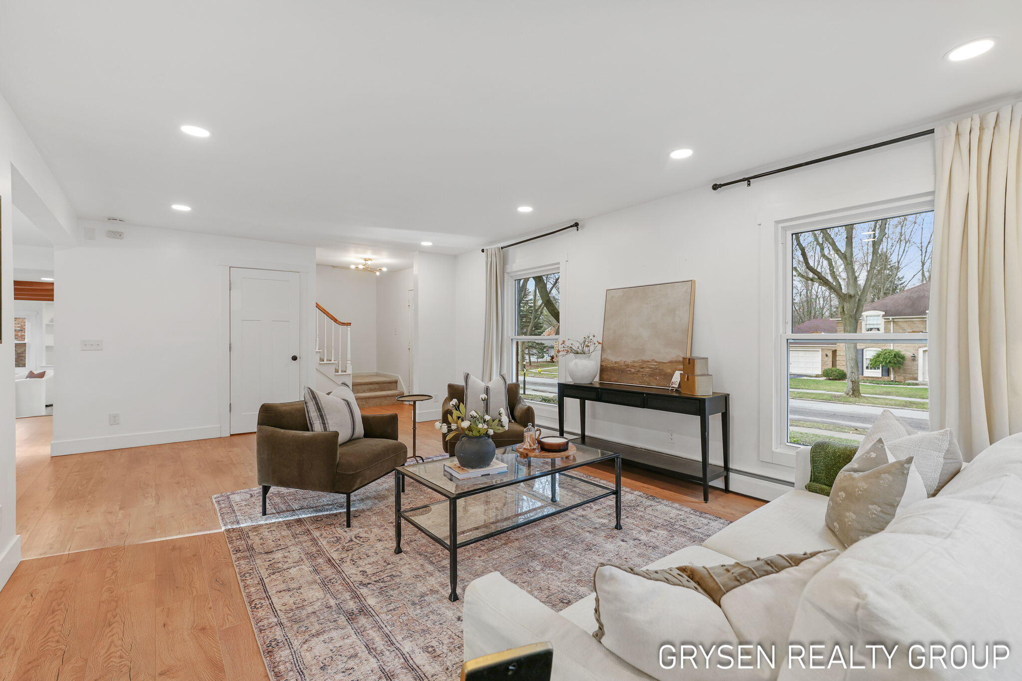 2735 Barfield Drive SE