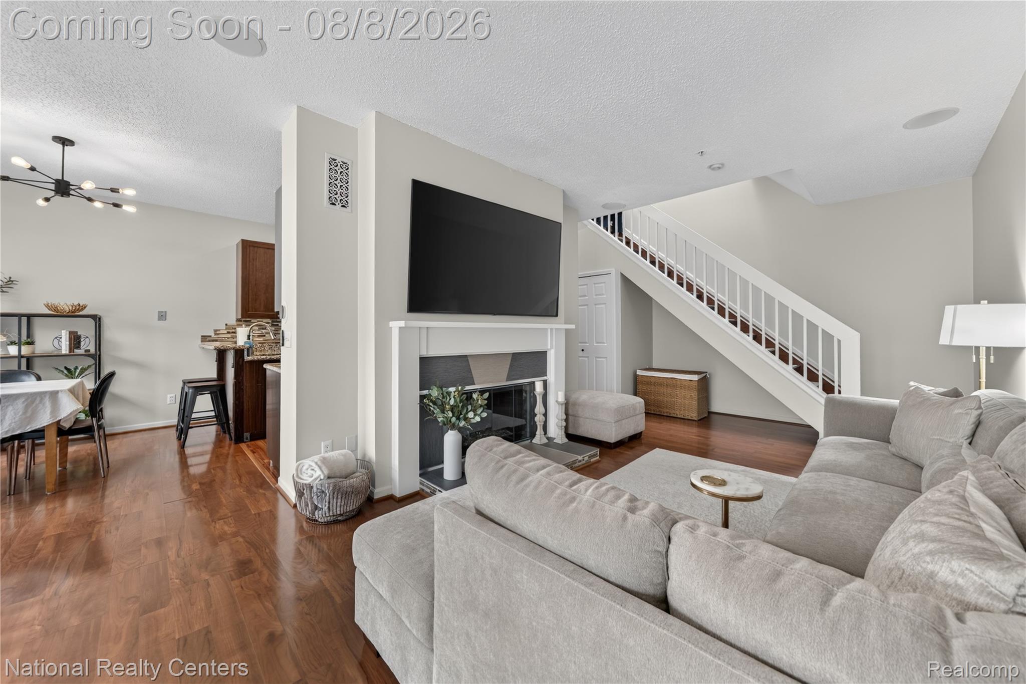 49667 Draper Circle