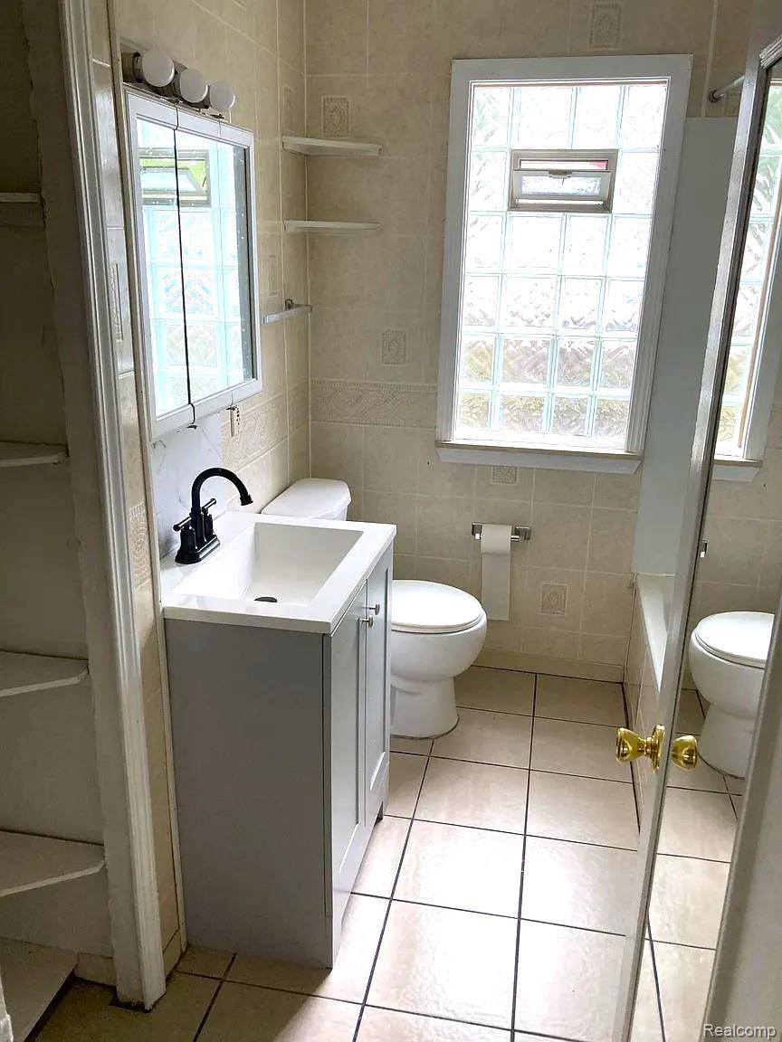 14711 Fellrath Street