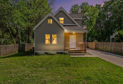 Photo of 2315 Stevens Avenue, Kalamazoo City, MI 49008 (MLS # 66026025432)