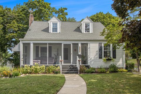 267 Parchmount Avenue Parchment City MI 49004