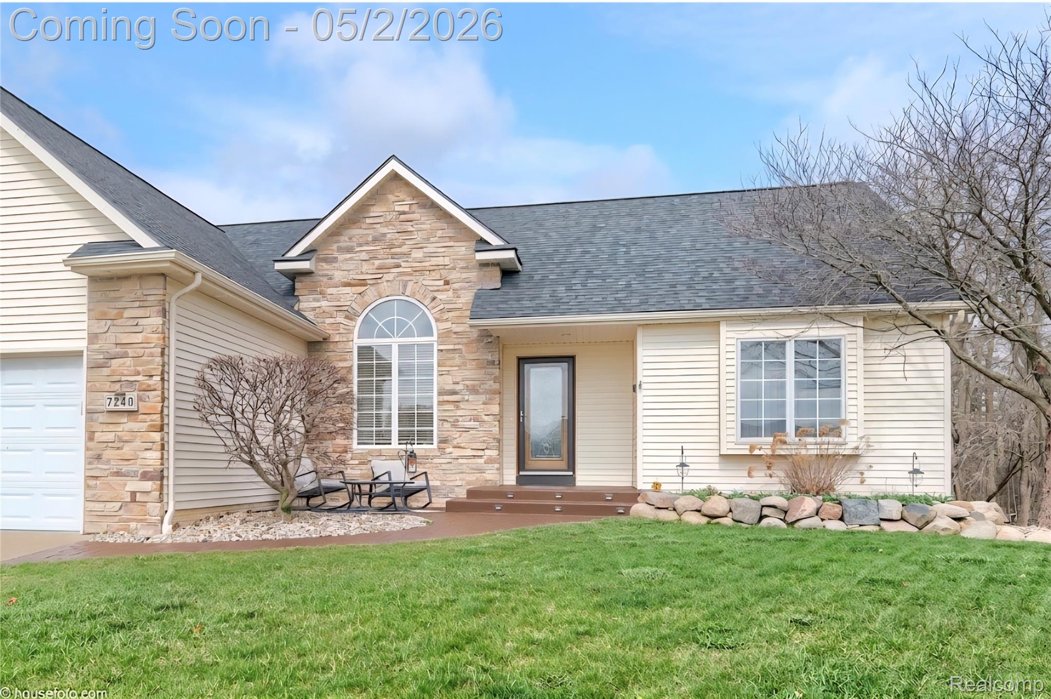7240 Parkridge Parkway