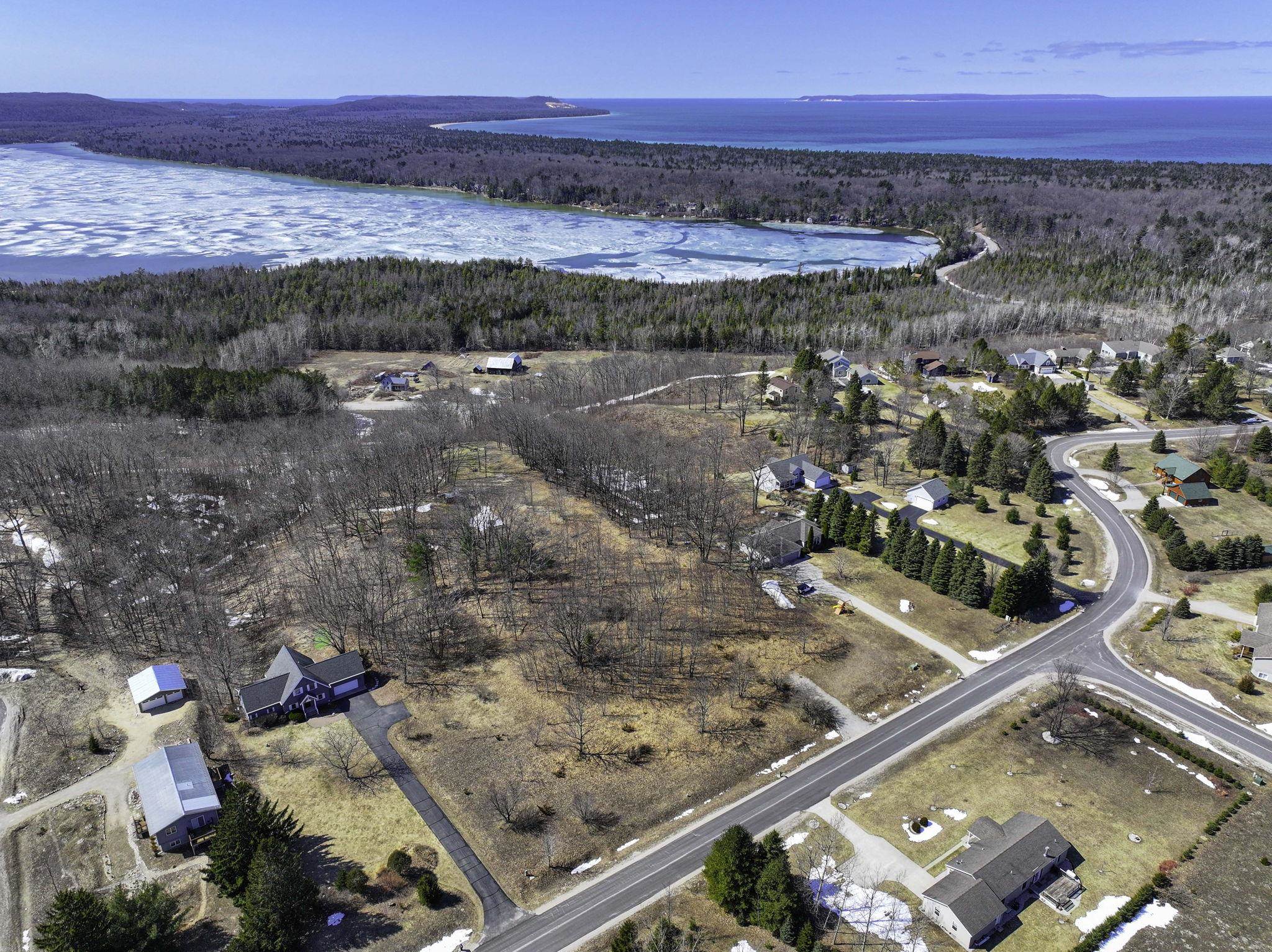 00 S Bay Bluff Drive