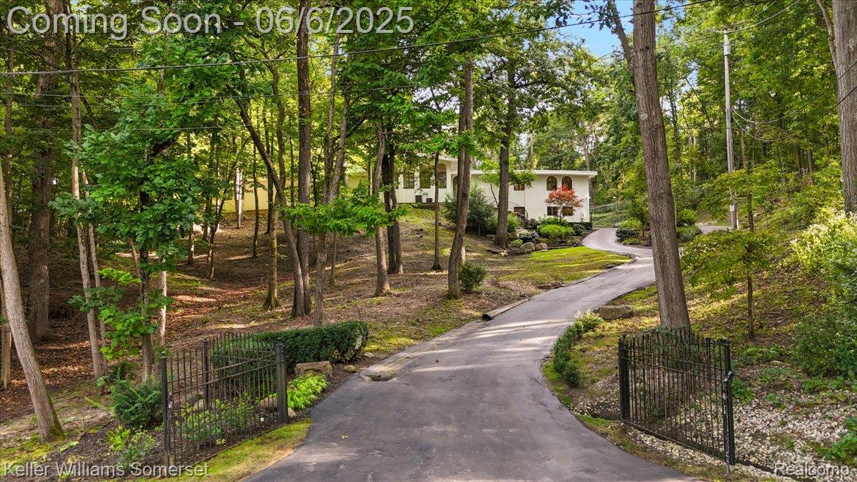 2829 Shannon Drive