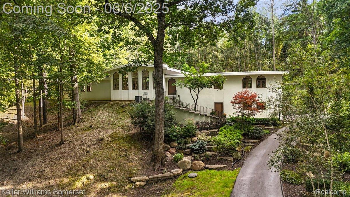 2829 Shannon Drive