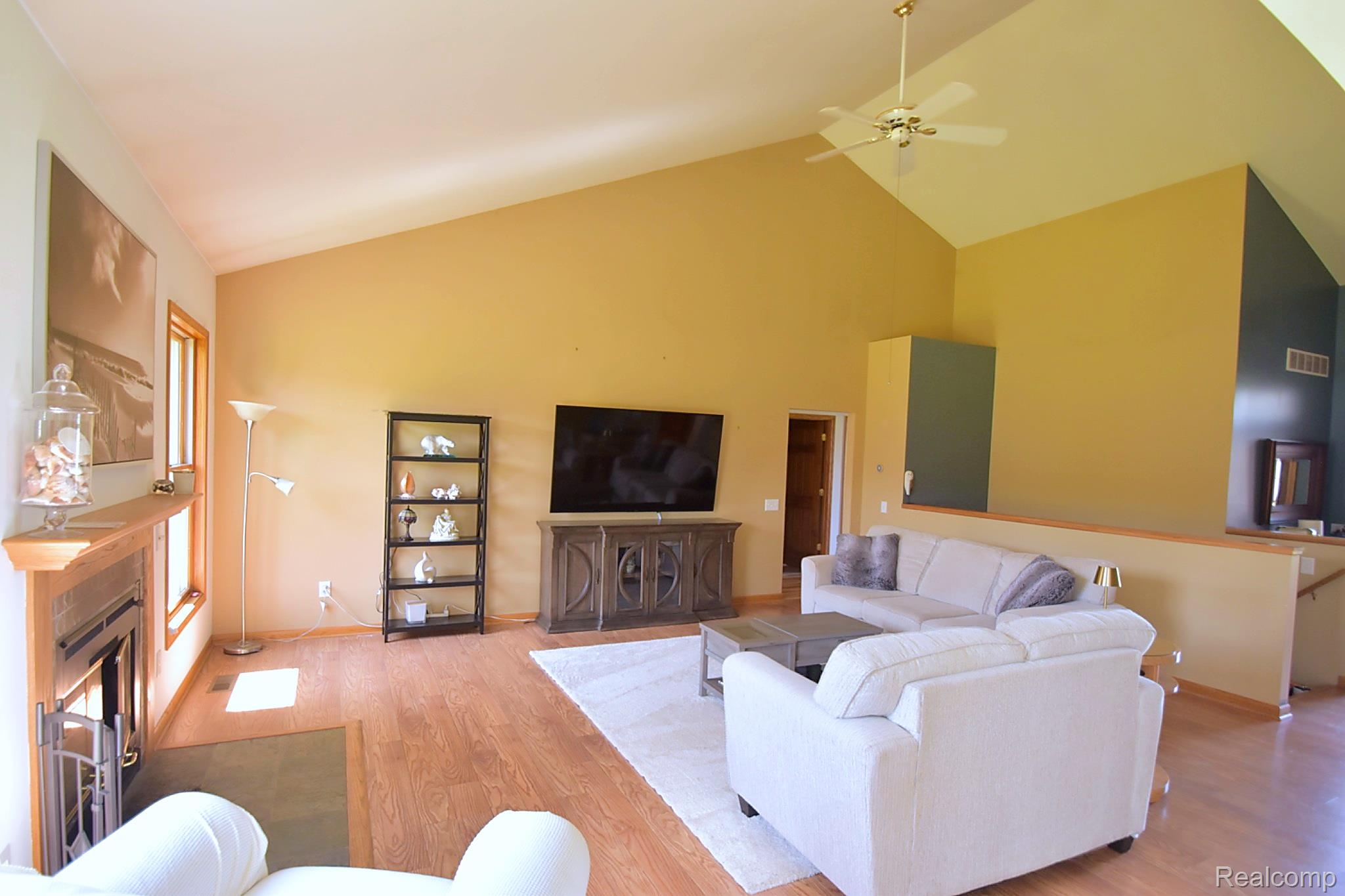 12390 Country Creek Drive