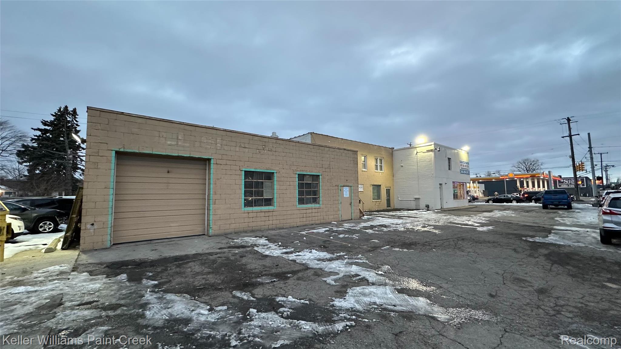 23011 Dequindre Road