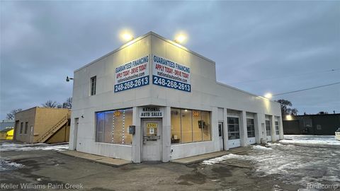 23011 Dequindre Road Hazel Park City MI 48030