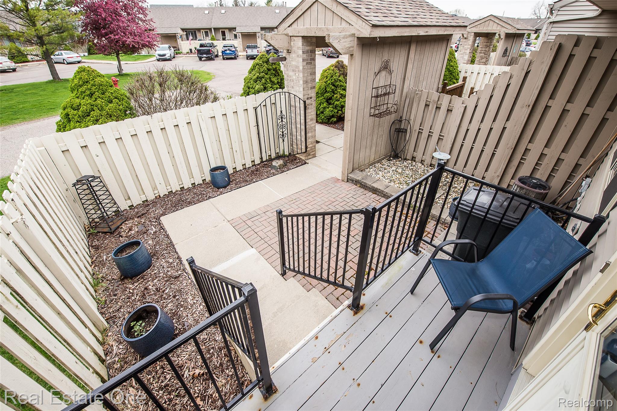 62511 Raleigh Court 6