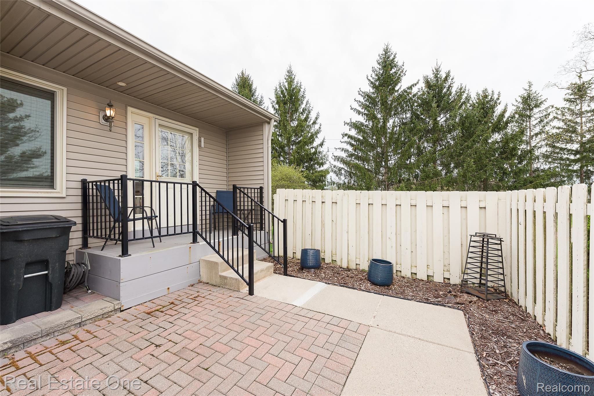 62511 Raleigh Court 6