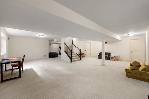 listing image 54