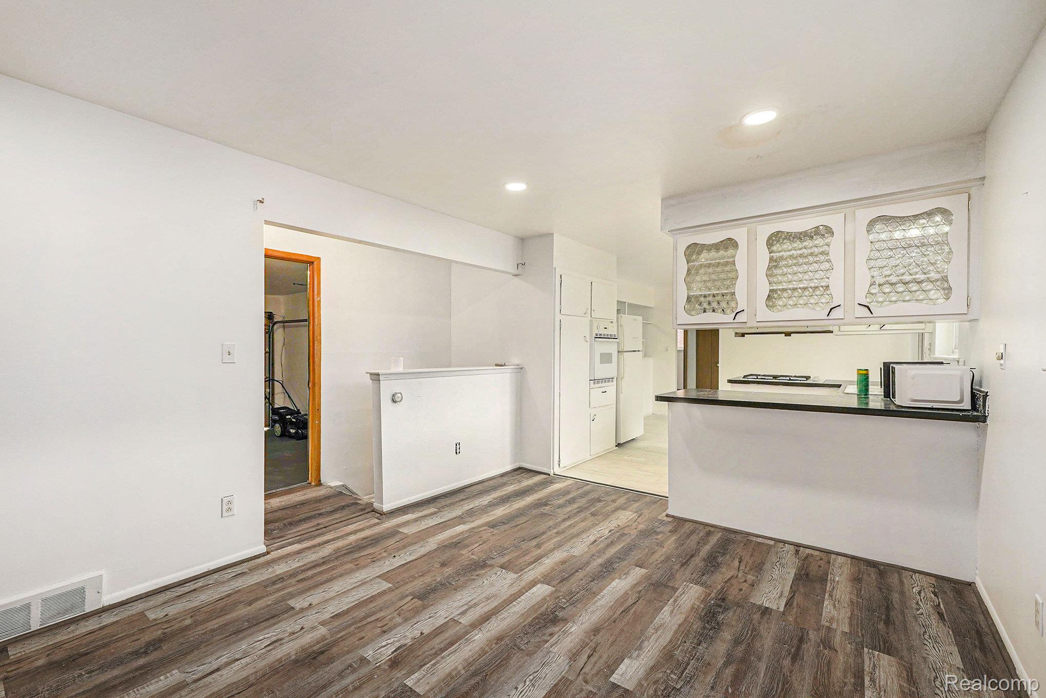 29229 Van Laan Drive