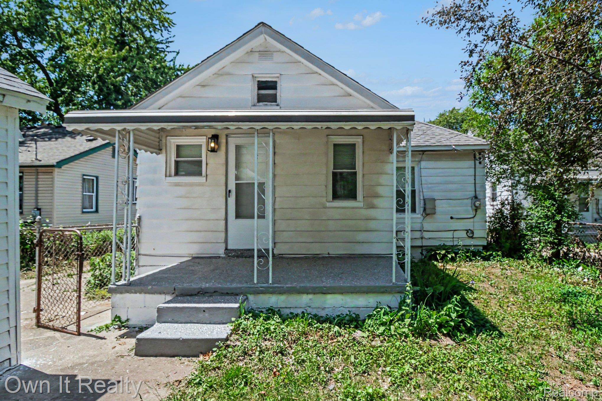 23432 Couzens Avenue