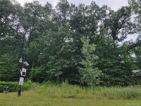 Lot 58 - Wyndam Lane Hamburg Township MI 48116
