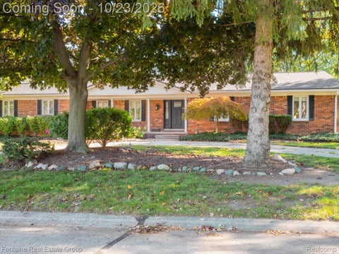 Tiny photo for 36984 Heatherton Drive, Farmington City, MI 48335 (MLS # 20261075606)