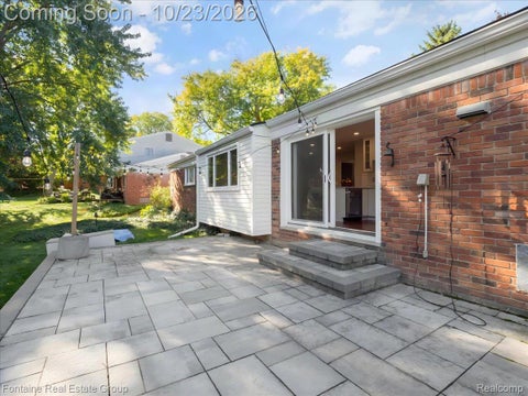 Tiny photo for 36984 Heatherton Drive, Farmington City, MI 48335 (MLS # 20261075606)