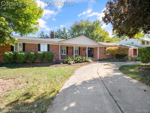 Tiny photo for 36984 Heatherton Drive, Farmington City, MI 48335 (MLS # 20261075606)