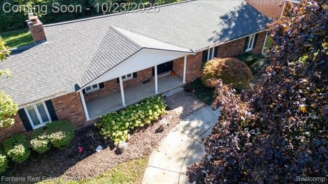 Tiny photo for 36984 Heatherton Drive, Farmington City, MI 48335 (MLS # 20261075606)