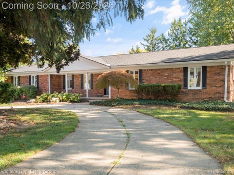 Tiny photo for 36984 Heatherton Drive, Farmington City, MI 48335 (MLS # 20261075606)