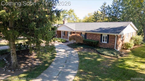 Tiny photo for 36984 Heatherton Drive, Farmington City, MI 48335 (MLS # 20261075606)