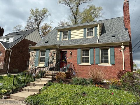 17427 Quincy Street Detroit City MI 48221