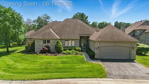 22025 Orchard Way Beverly Hills Village MI 48025