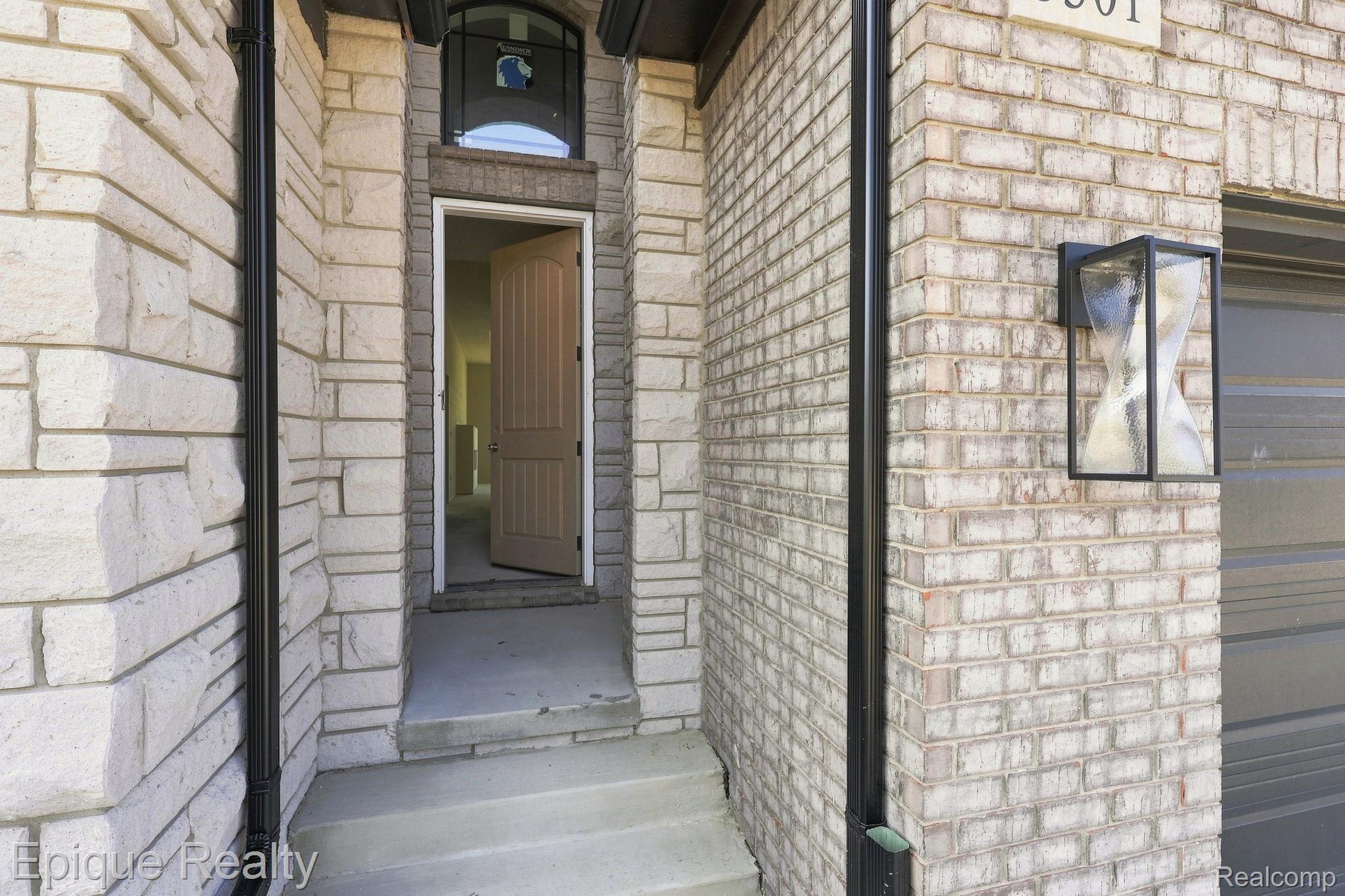 3301 Cornerstone Drive 73