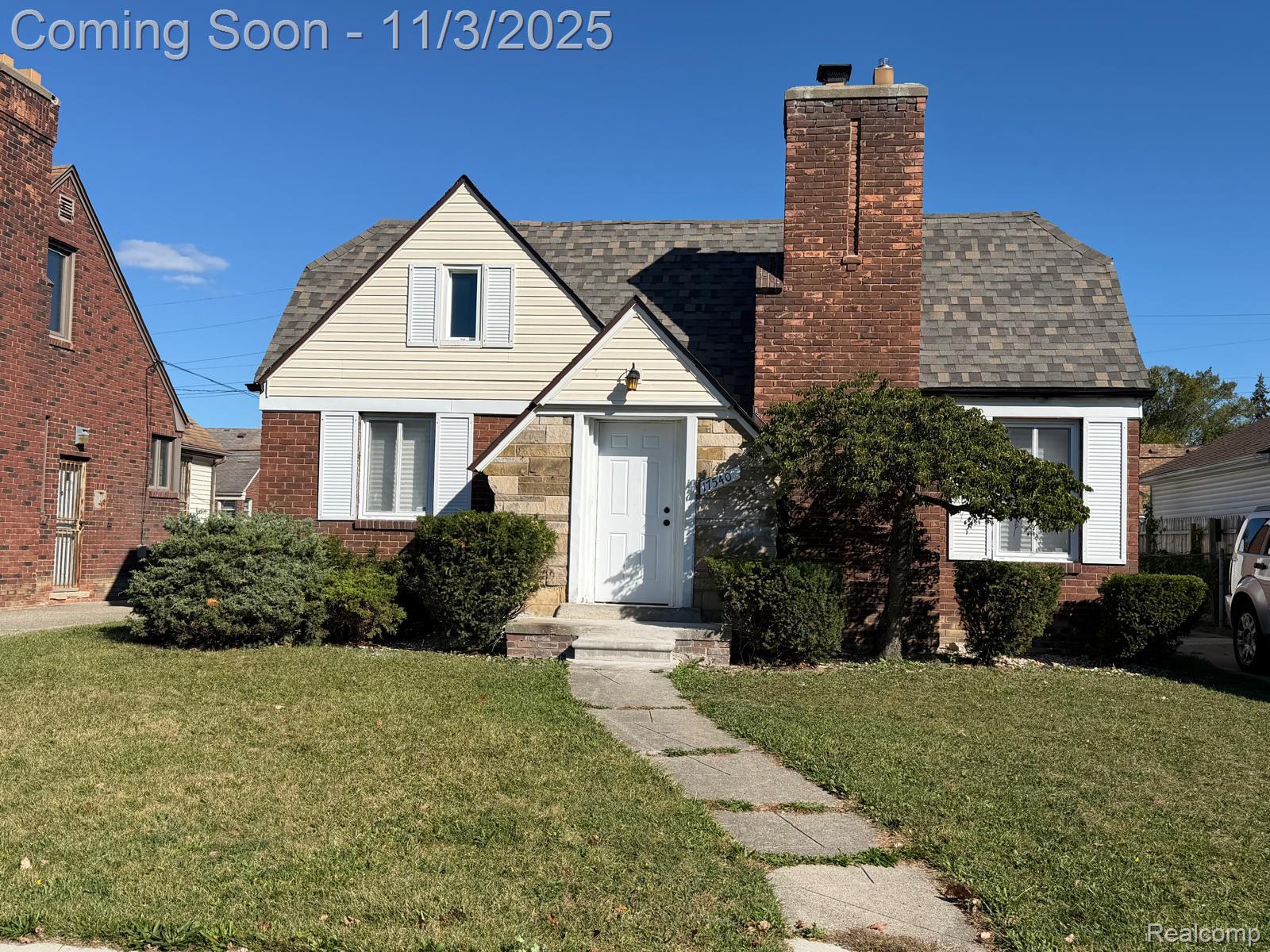 17540 Plainview Avenue