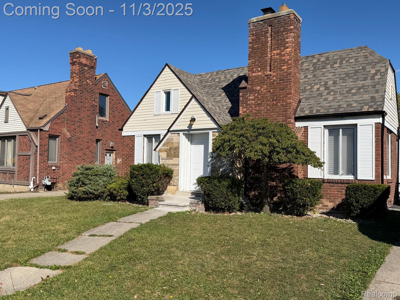 17540 Plainview Avenue