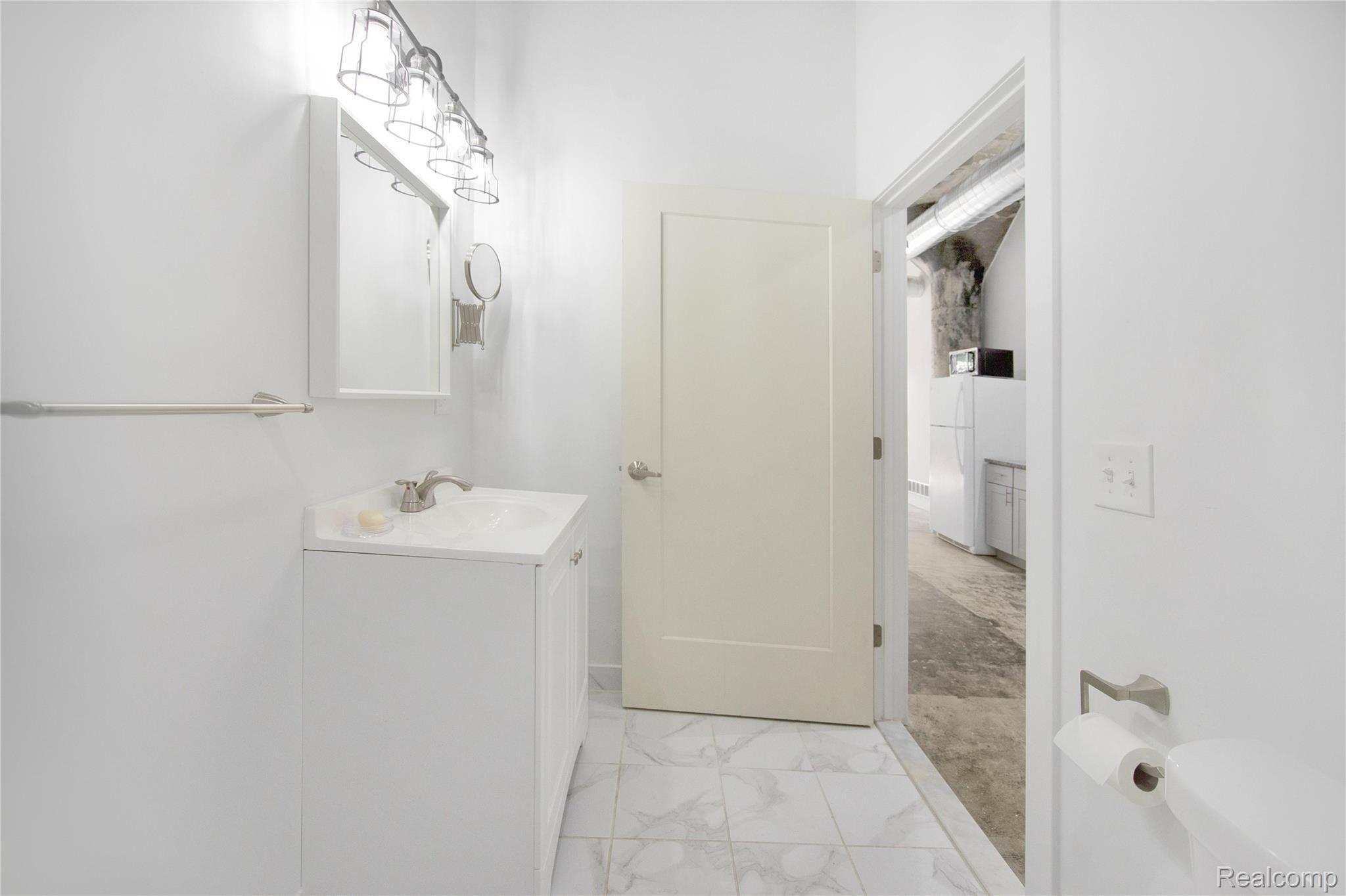 Detroit, Michigan 48201, United States, ,1 BathroomBathrooms,Residential,Active,6929