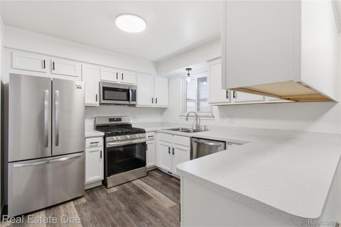 Tiny photo for 9223 Roosevelt Street, Taylor City, MI 48180 (MLS # 20261003073)