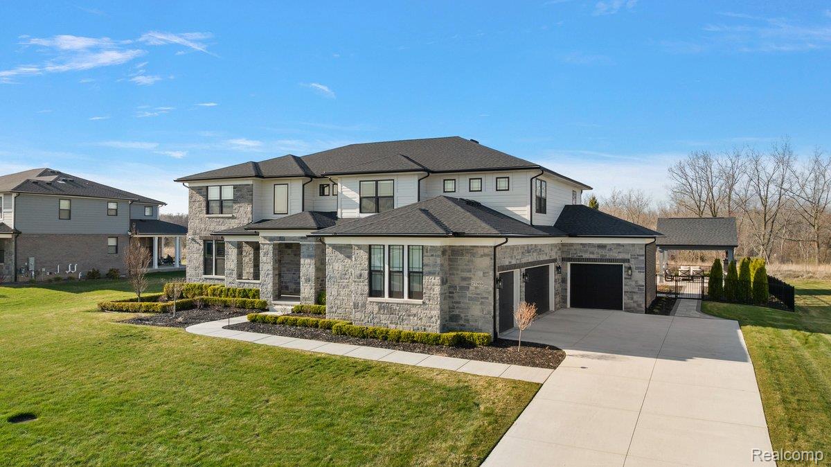 21369 Ballantyne Boulevard