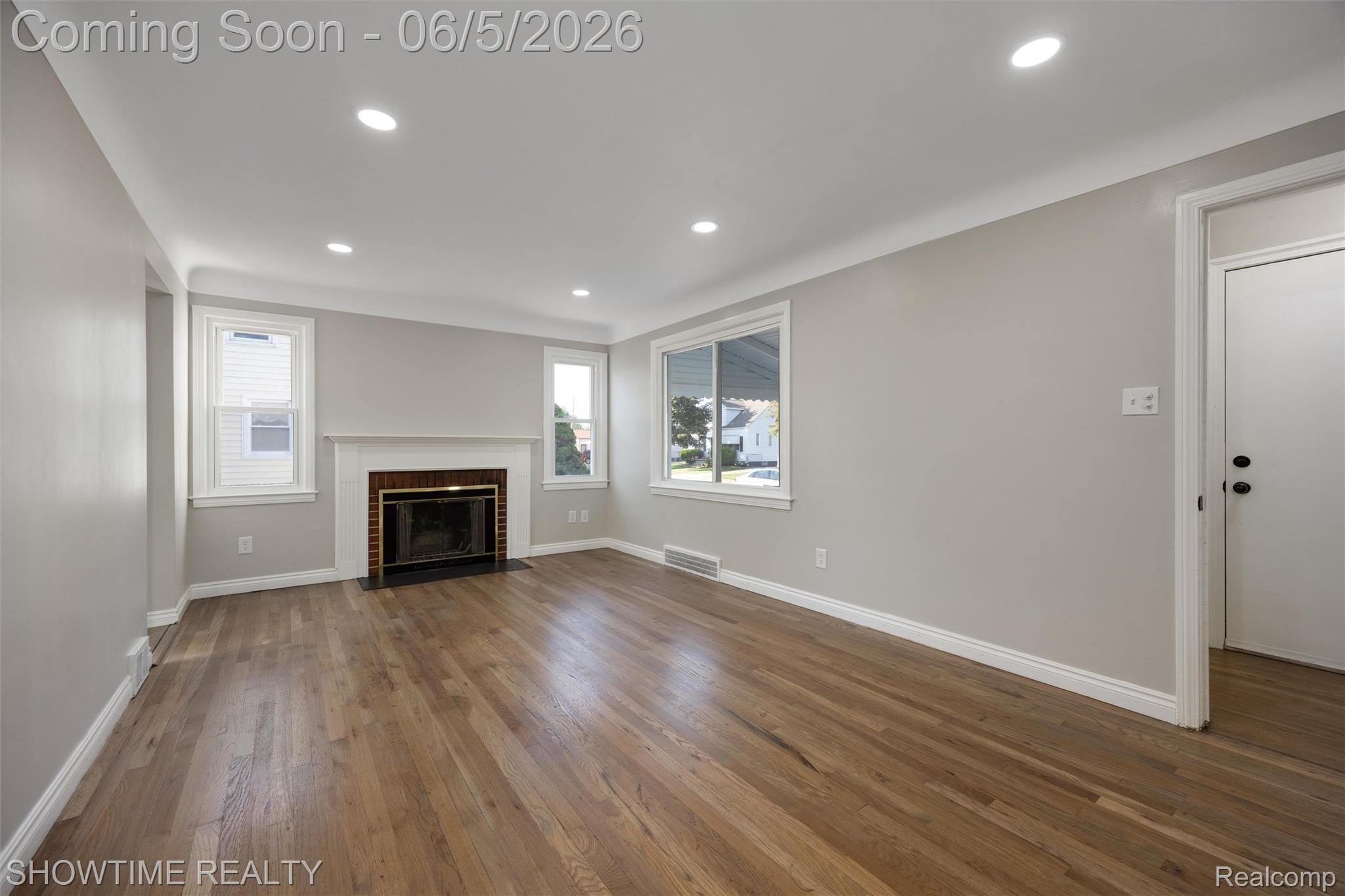23101 Shakespeare Avenue