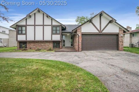 29290 PRESTWICK Street Southfield City MI 48076