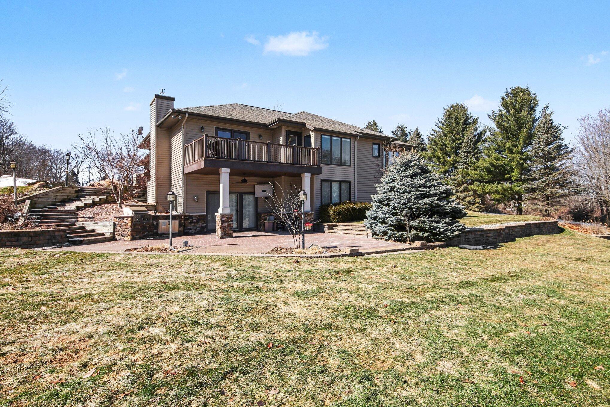 9480 Prairie Drive SE