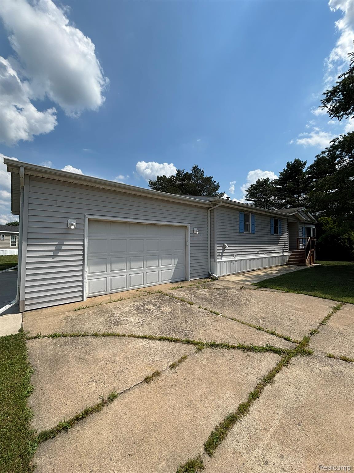 129 Pineview Drive