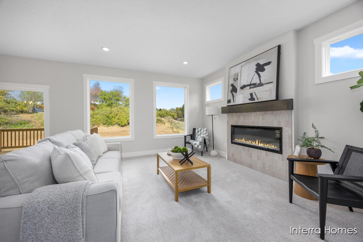 8345 Kettle Oak Drive SE