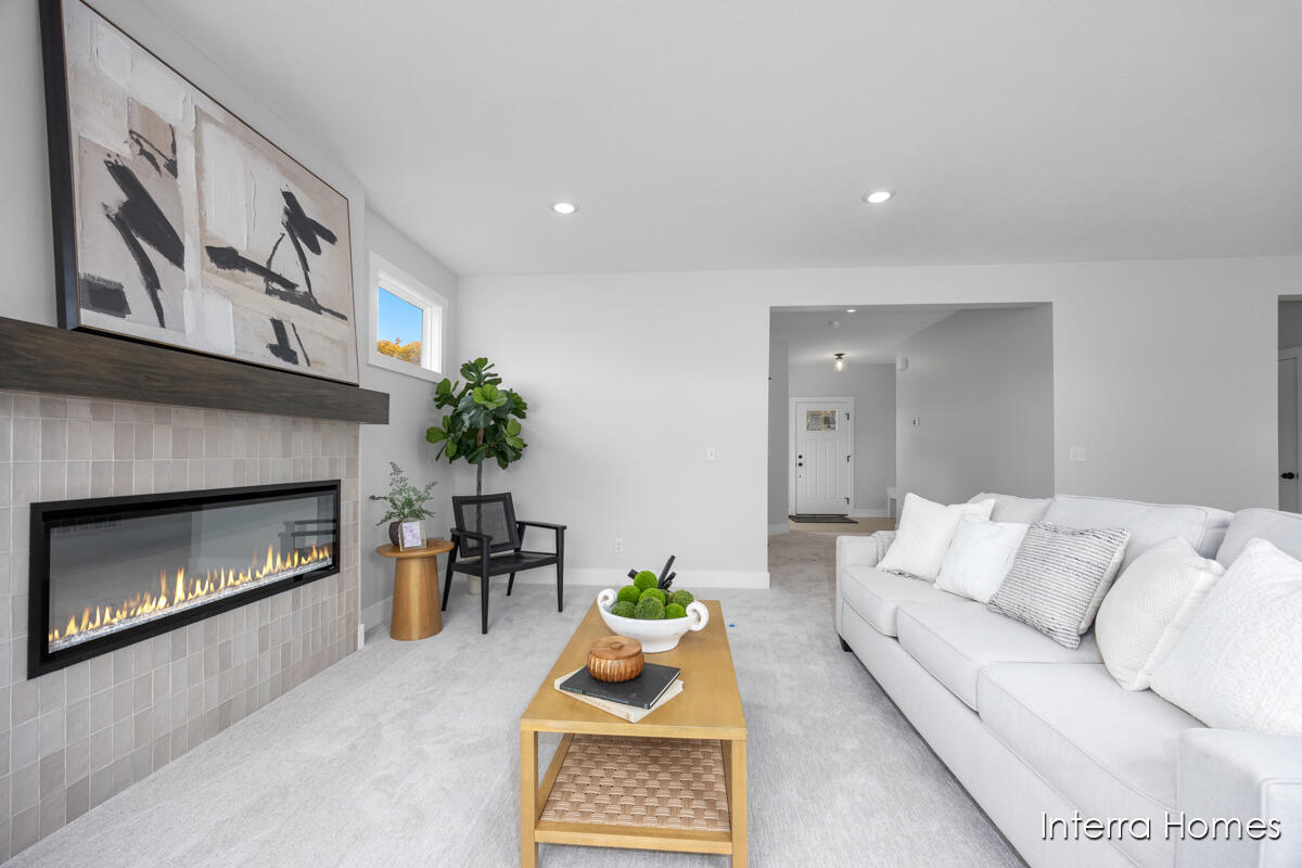 8345 Kettle Oak Drive SE