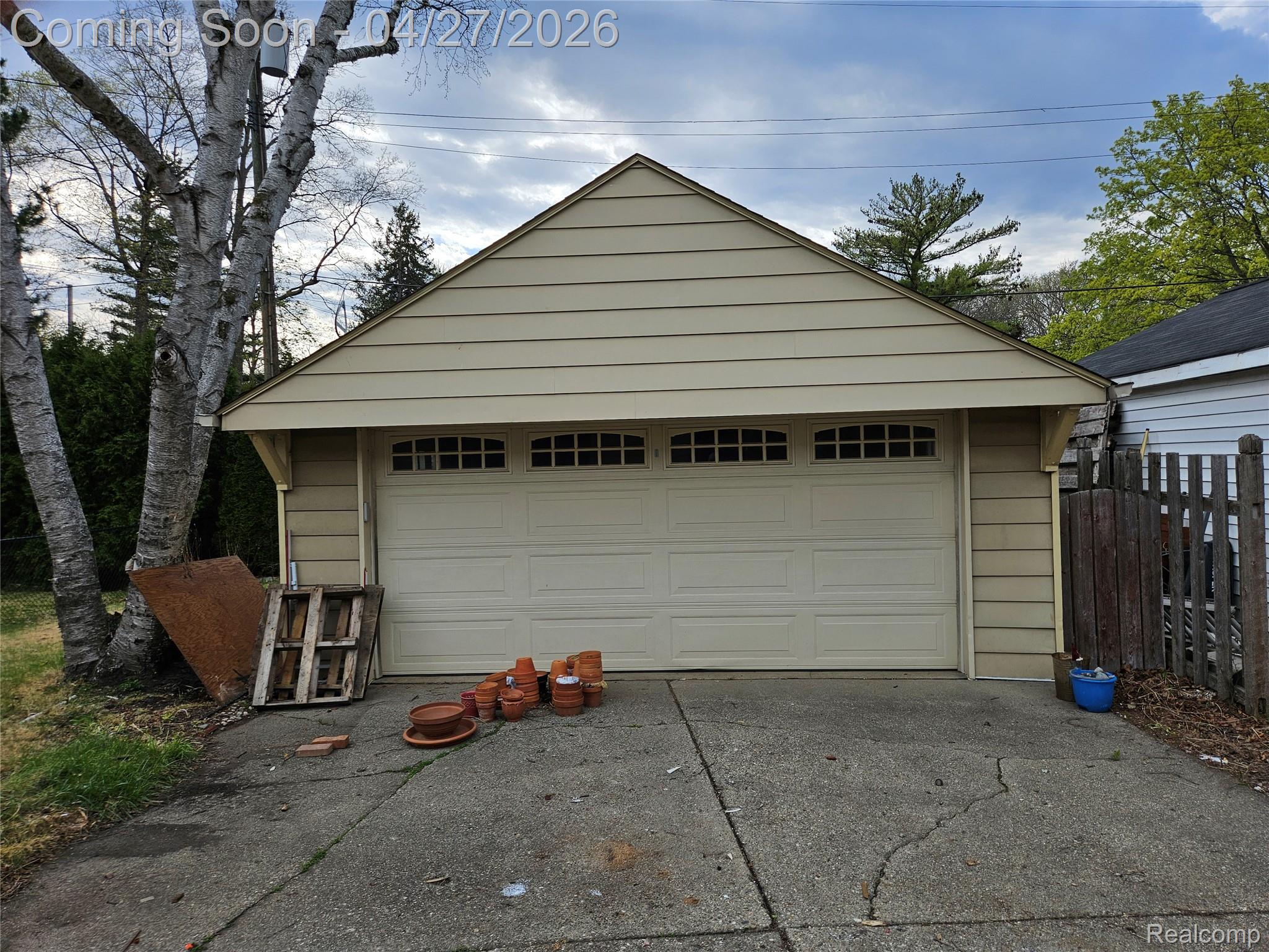 277 Beaupre Avenue