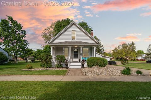 302 S Traver Street St Johns City MI 48879