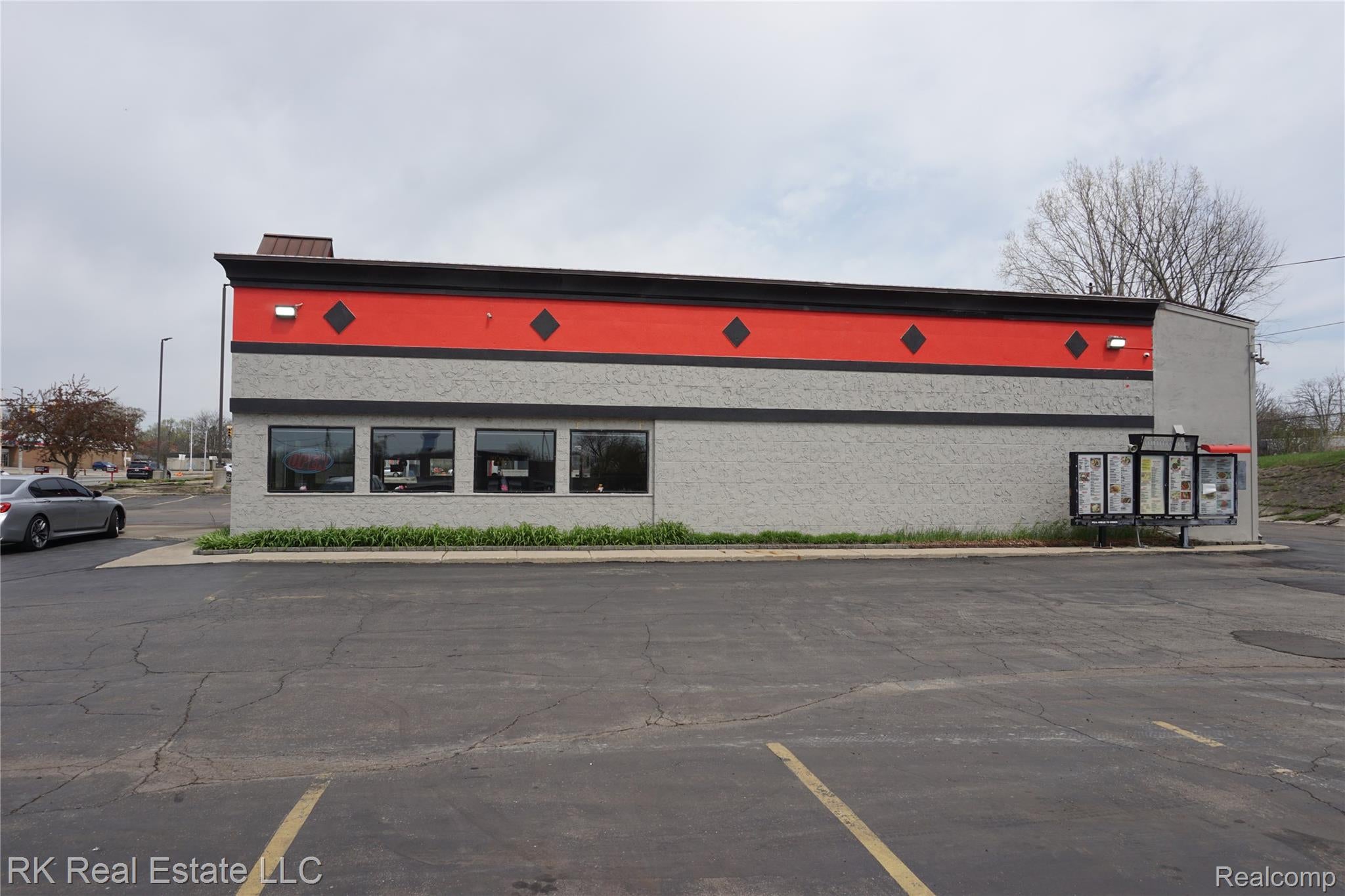 1252 N Ballenger Highway